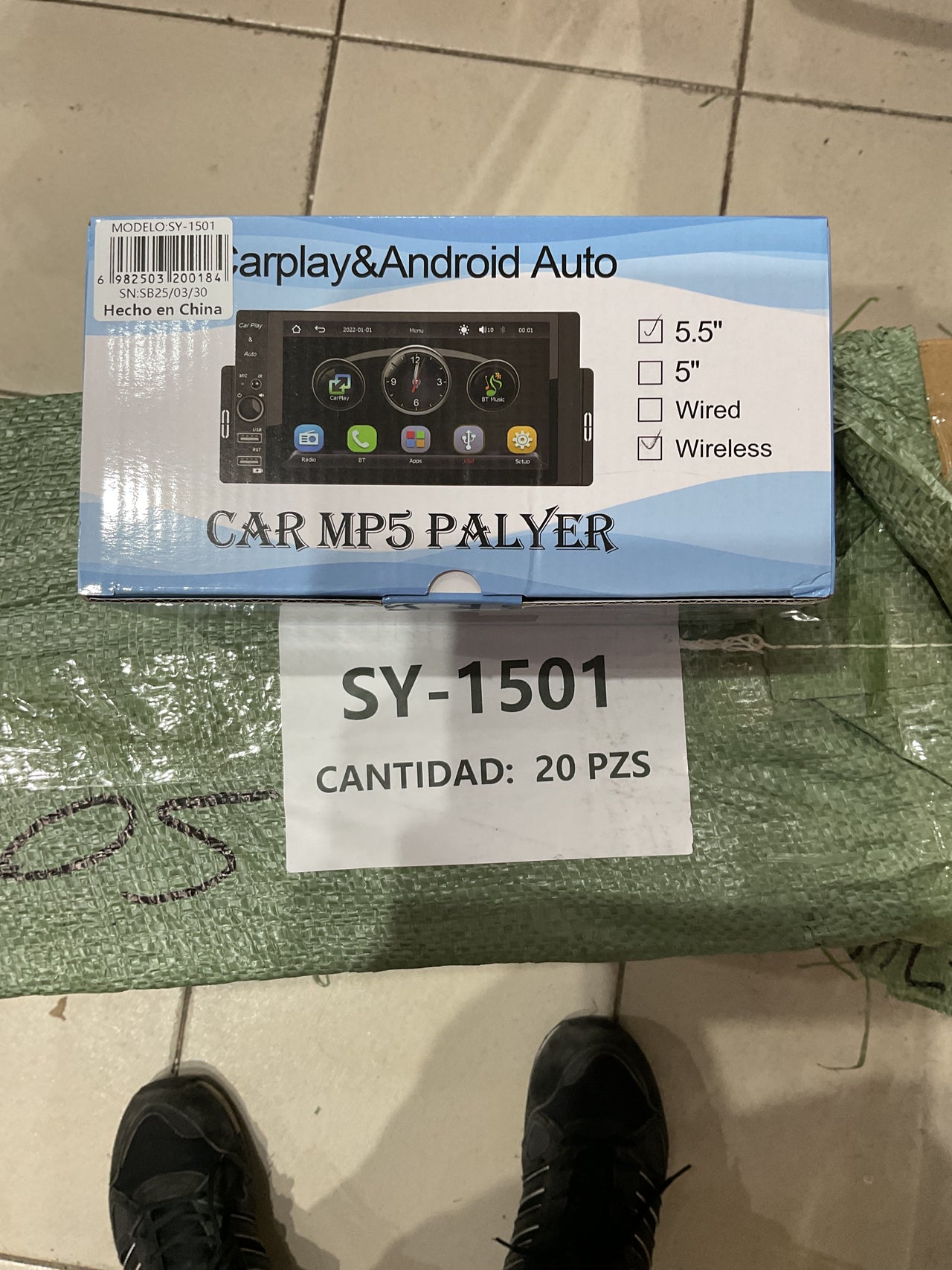Auto estéreo LCD