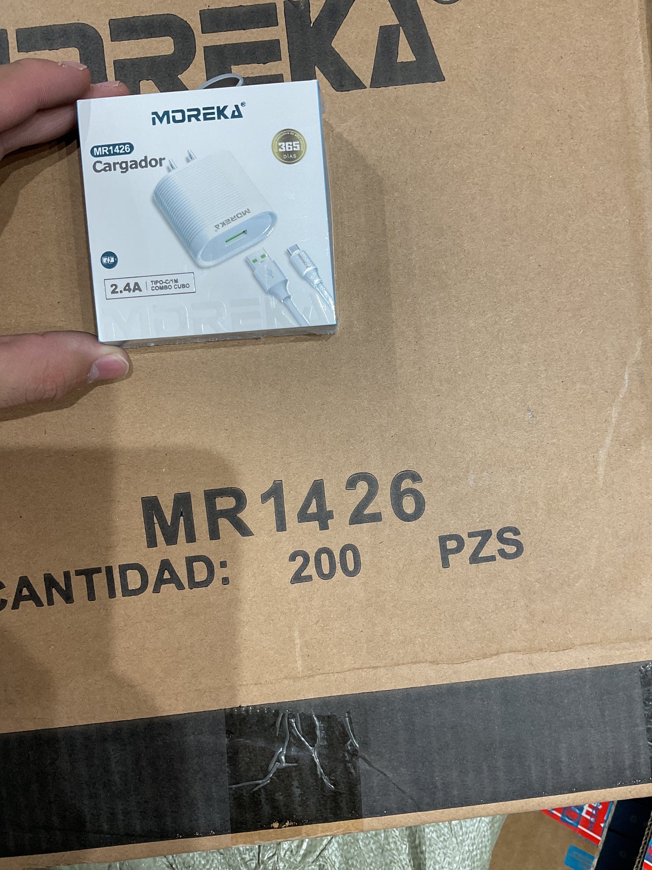 Cargador 1426